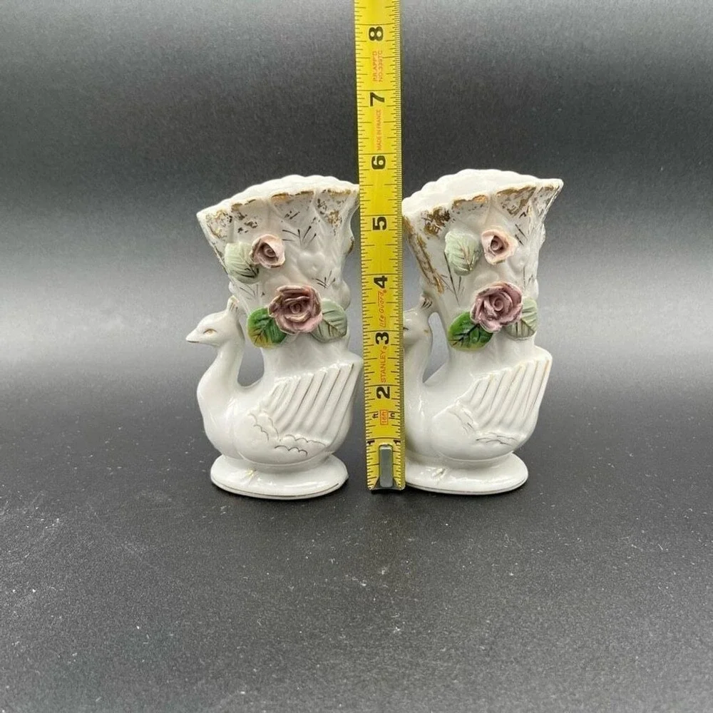 Vintage‎ Peacock Vase Set of 2 Porcelain With Applied Flowers Roses Gold Accent - Picture 7 of 16